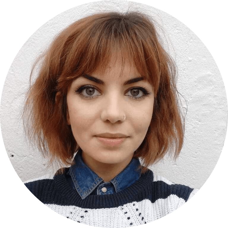 Delia Ionel UI/UX Designerin bei ViVENTS